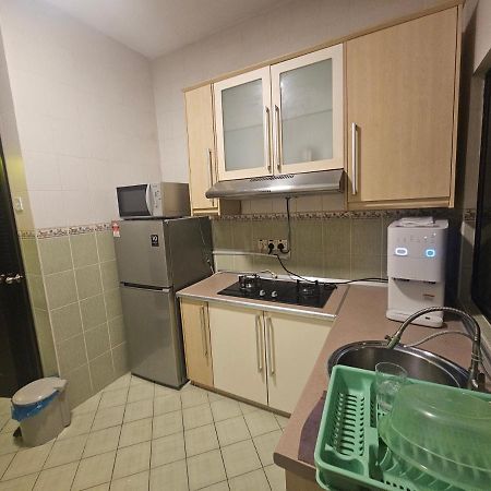 Marina-A38 Kk Centre Homestay Kota Kinabalu Eksteriør billede