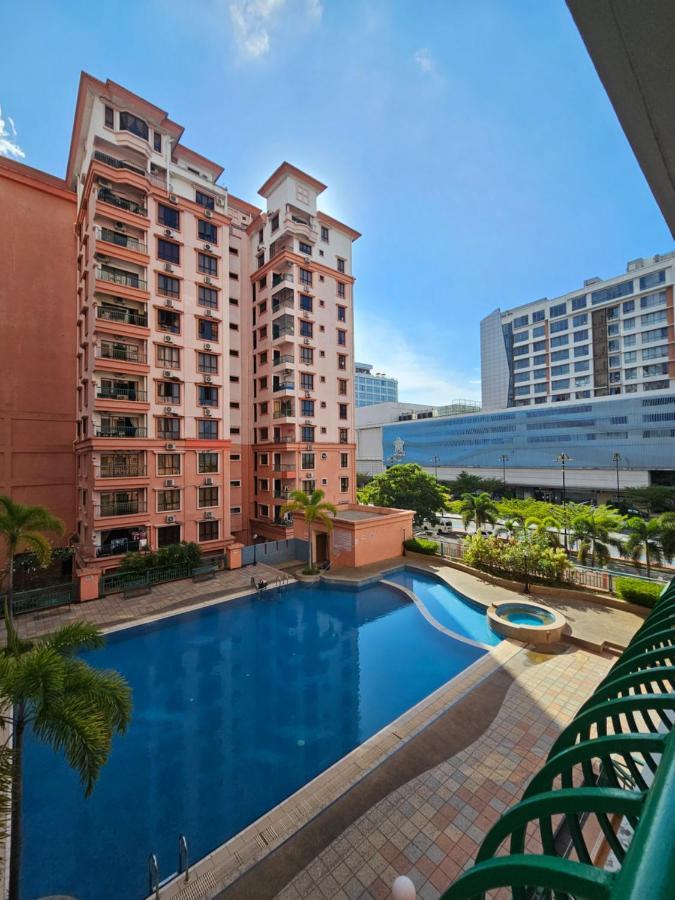 Marina-A38 Kk Centre Homestay Kota Kinabalu Eksteriør billede